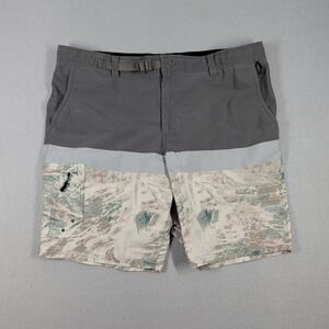 Realtree Fishing Cargo Shorts Mens XL Gray Camo Outdoor Utility